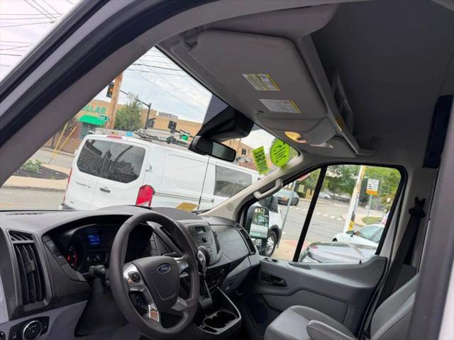 2015 Ford Transit Medium Roof w/Sliding Side Door w/LWB