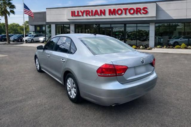 2012 Volkswagen Passat 2.5L S