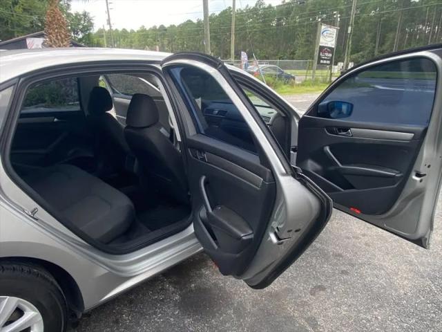 2012 Volkswagen Passat 2.5L S