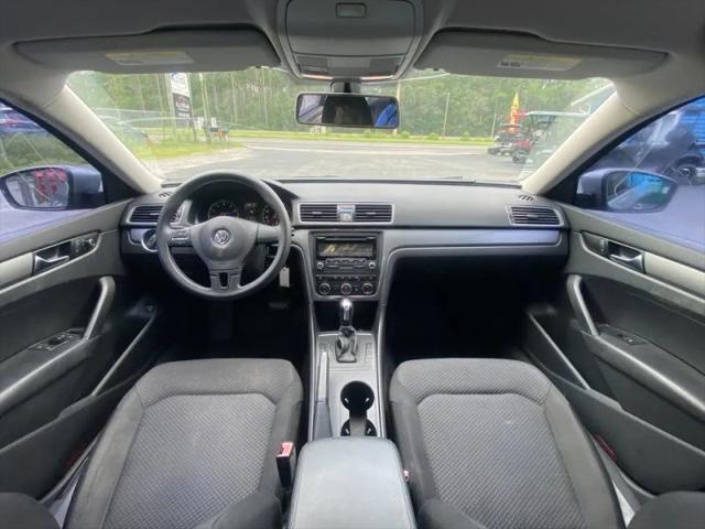 2012 Volkswagen Passat 2.5L S