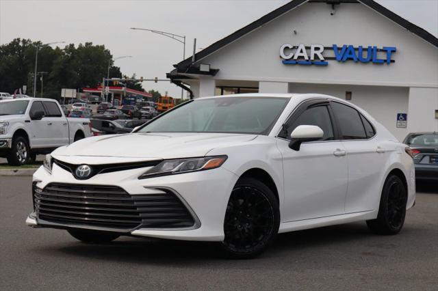 2022 Toyota Camry LE Hybrid for sale in Woodbridge, VA