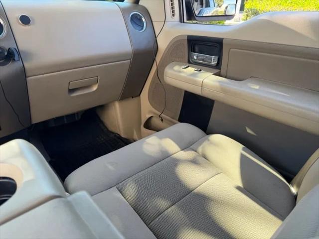2005 Ford F-150 XLT