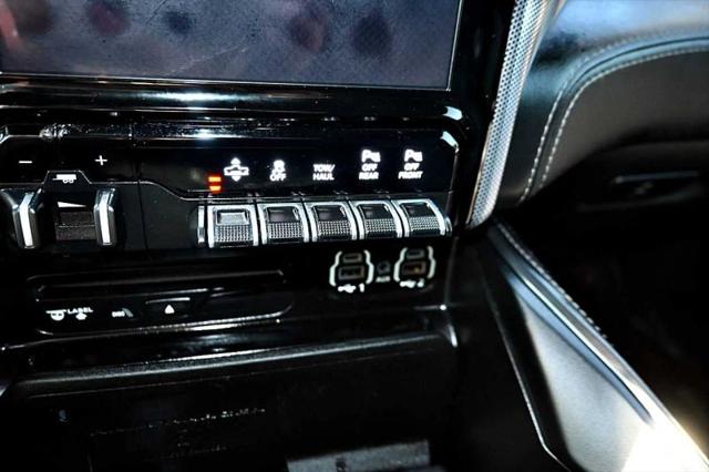 2019 Ram 1500 Limited Crew Cab 4x4 57 Box