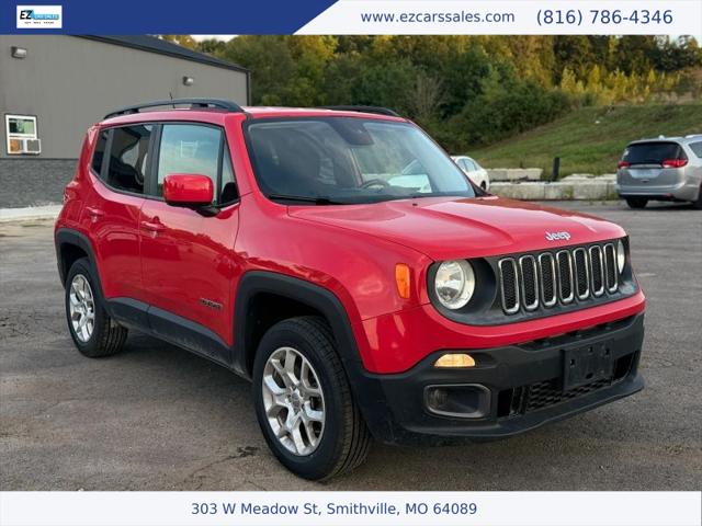 2017 Jeep Renegade Latitude 4x4 for sale in Smithville, MO