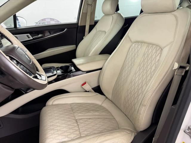 2021 Lincoln Nautilus Black Label