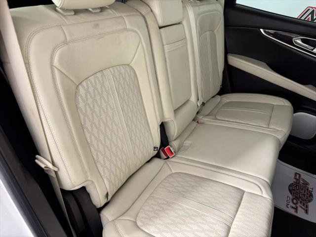 2021 Lincoln Nautilus Black Label