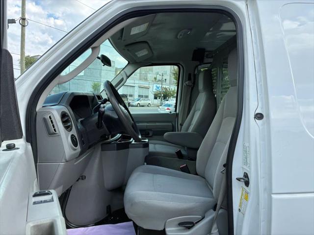 2011 Ford E-250 Commercial