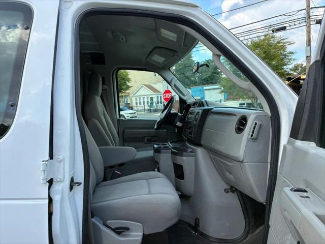 2011 Ford E-250 Commercial
