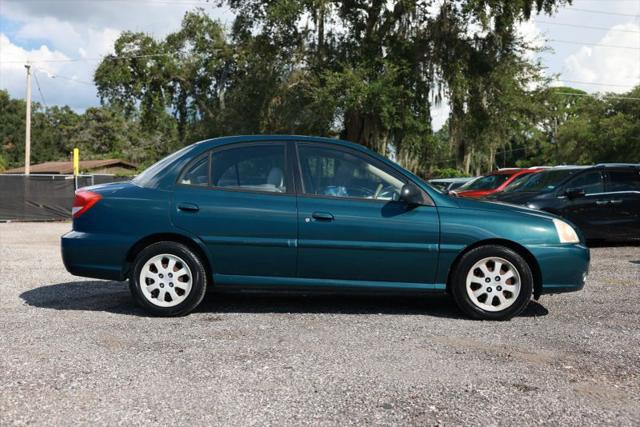 2003 Kia Rio Base