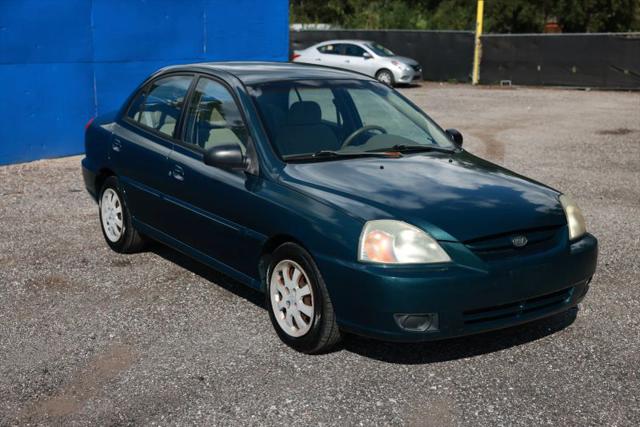 2003 Kia Rio Base