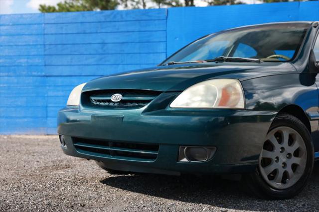 2003 Kia Rio Base