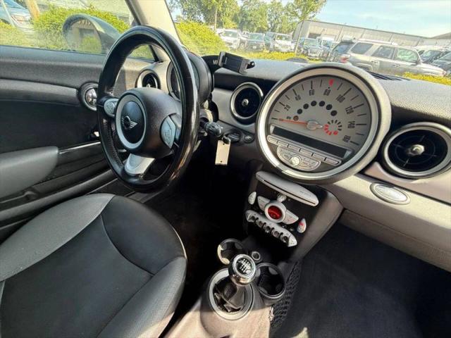 2010 MINI Cooper Cooper