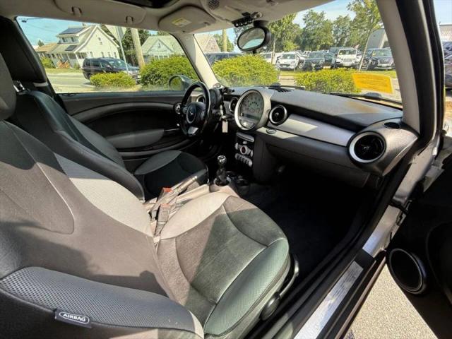 2010 MINI Cooper Cooper