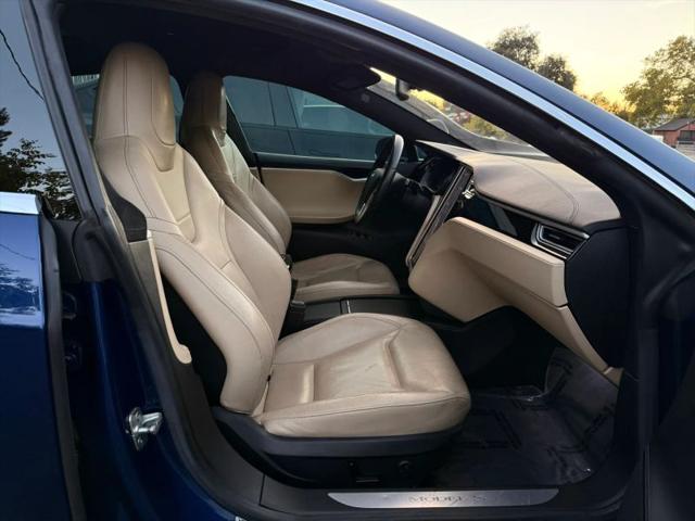 2016 Tesla Model S 75D
