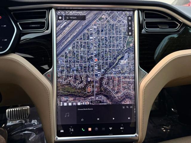 2016 Tesla Model S 75D