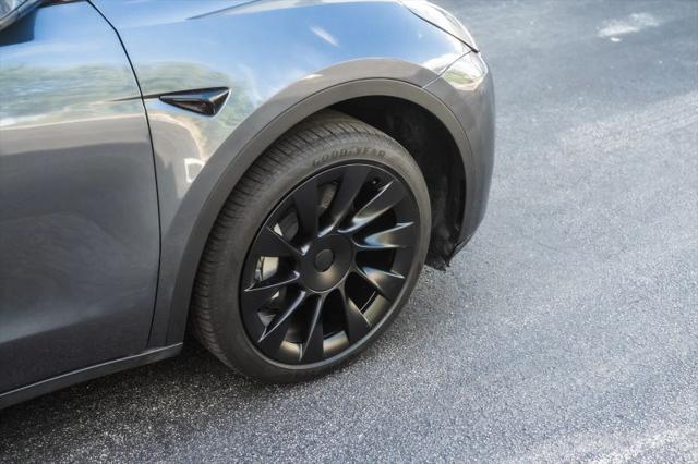 2023 Tesla Model Y RWD