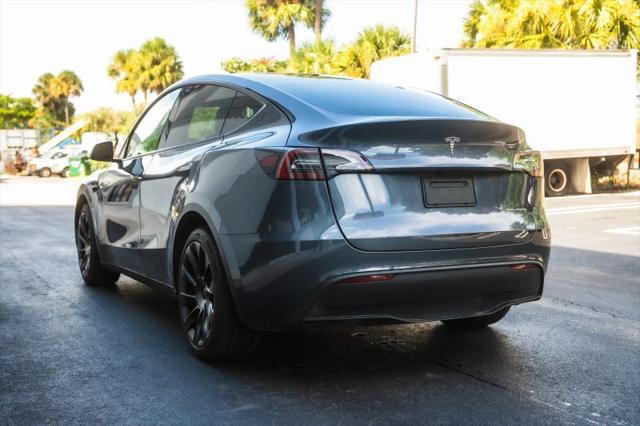2023 Tesla Model Y RWD