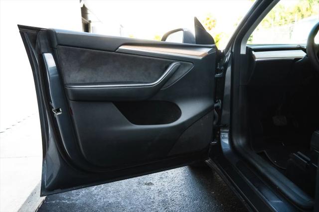 2023 Tesla Model Y RWD