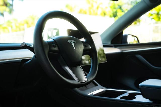 2023 Tesla Model Y RWD