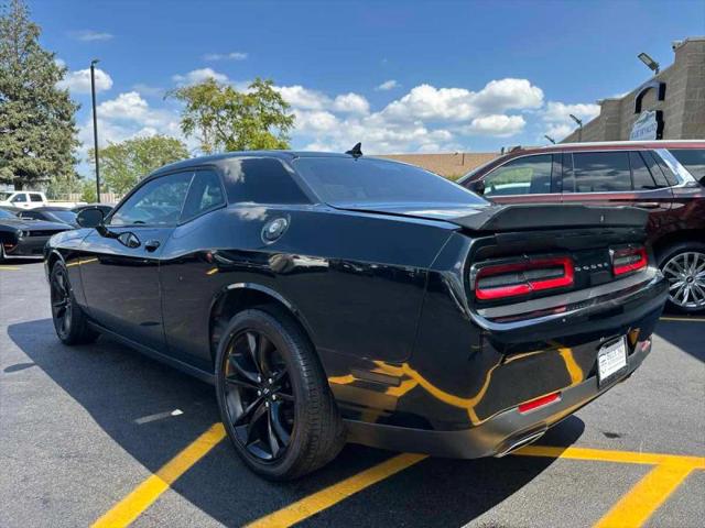 2017 Dodge Challenger SXT