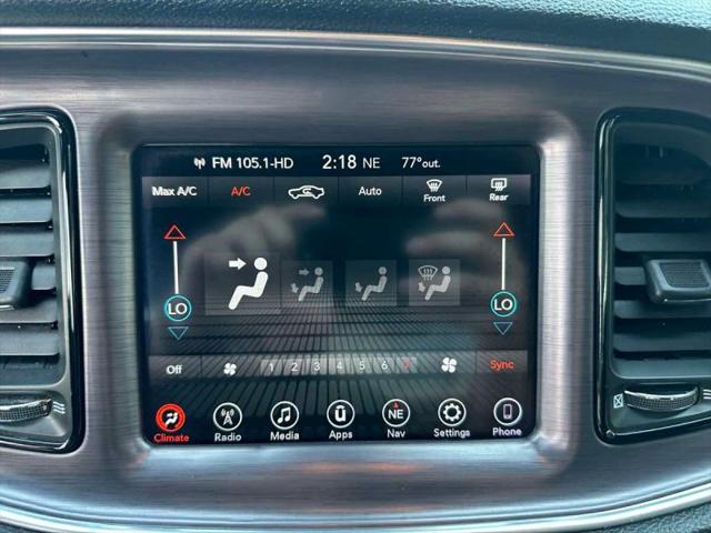 2017 Dodge Challenger SXT