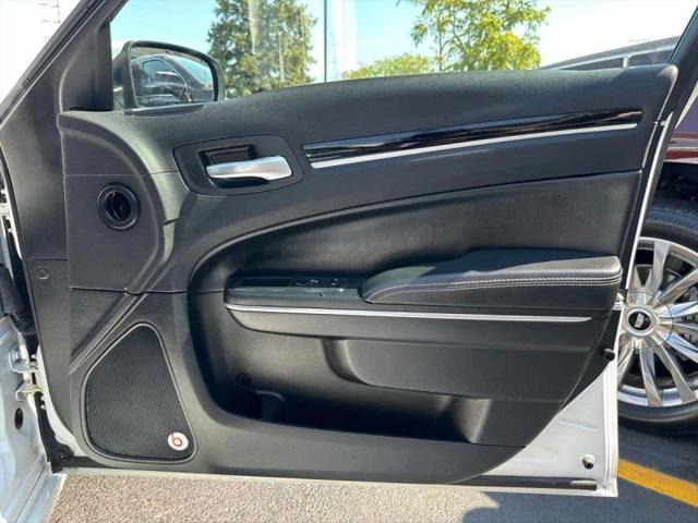 2017 Chrysler 300 300S AWD