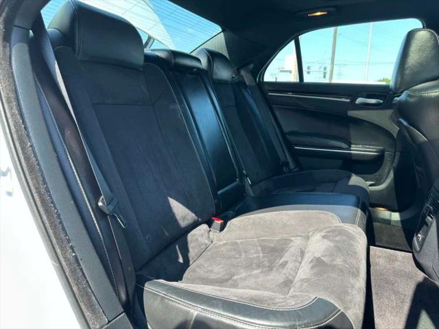 2017 Chrysler 300 300S AWD