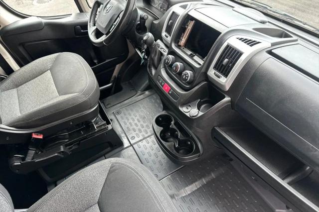 2017 Ram ProMaster 2500 Cargo Van High Roof 159 WB