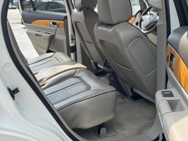2012 Lincoln MKX Base