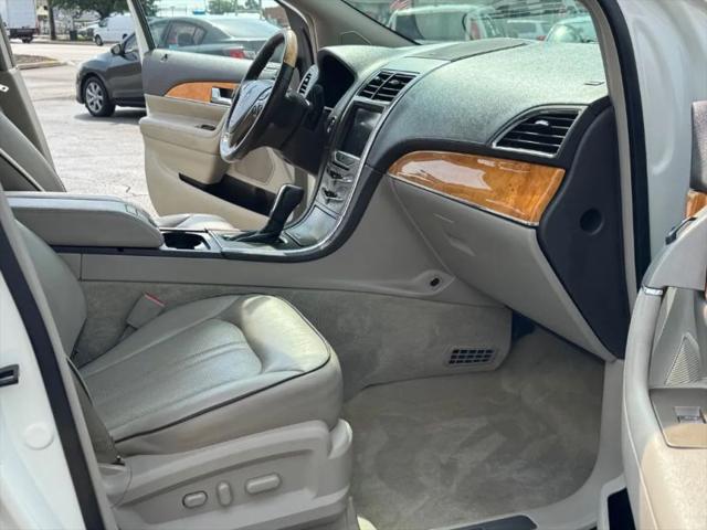 2012 Lincoln MKX Base
