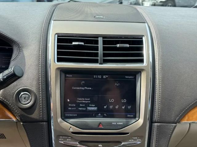 2012 Lincoln MKX Base