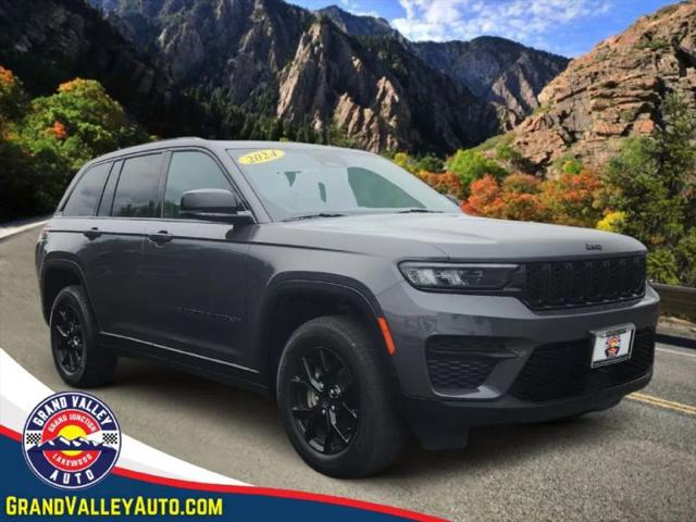 2024 Jeep Grand Cherokee Altitude 4x4 for sale in Lakewood, CO