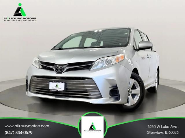 2019 Toyota Sienna LE 8 Passenger for sale in Glenview, IL