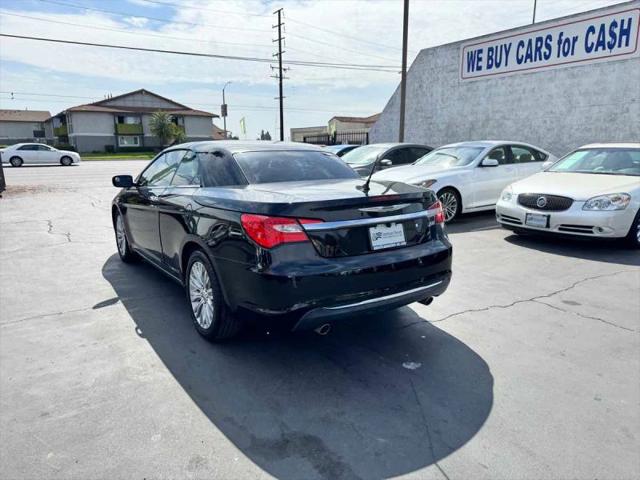 2013 Chrysler 200 Limited