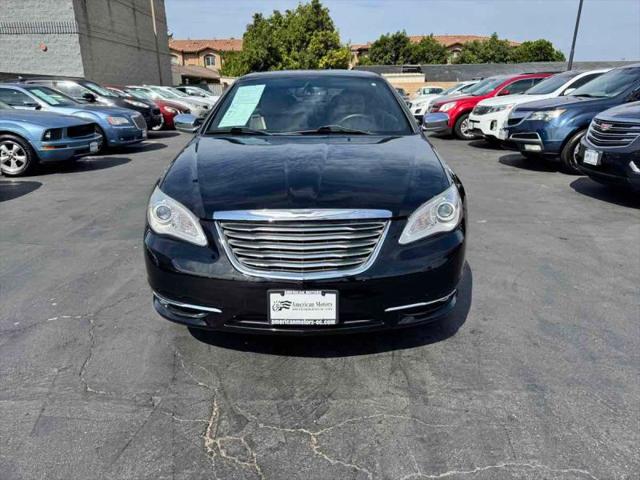 2013 Chrysler 200 Limited