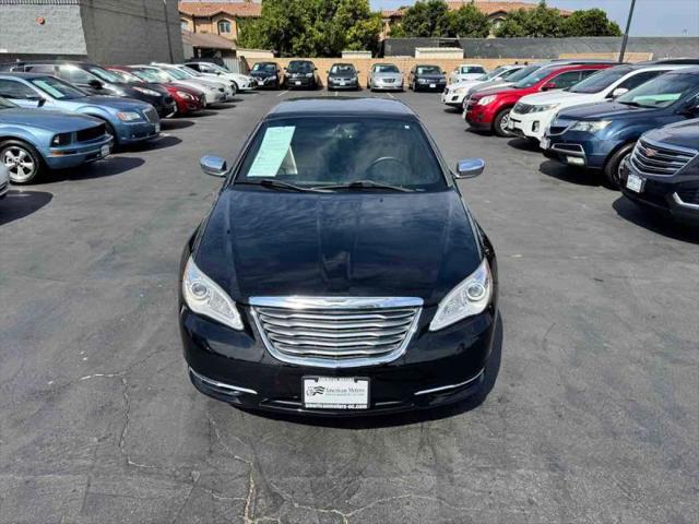 2013 Chrysler 200 Limited