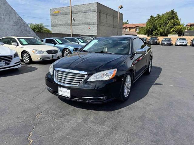 2013 Chrysler 200 Limited