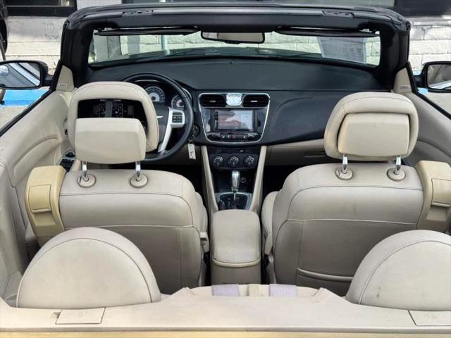 2013 Chrysler 200 Limited