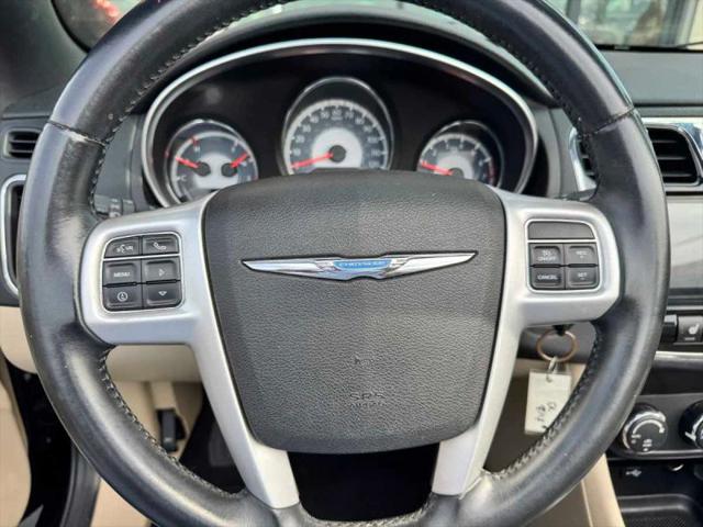 2013 Chrysler 200 Limited
