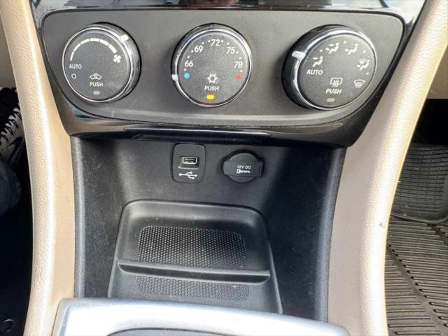 2013 Chrysler 200 Limited