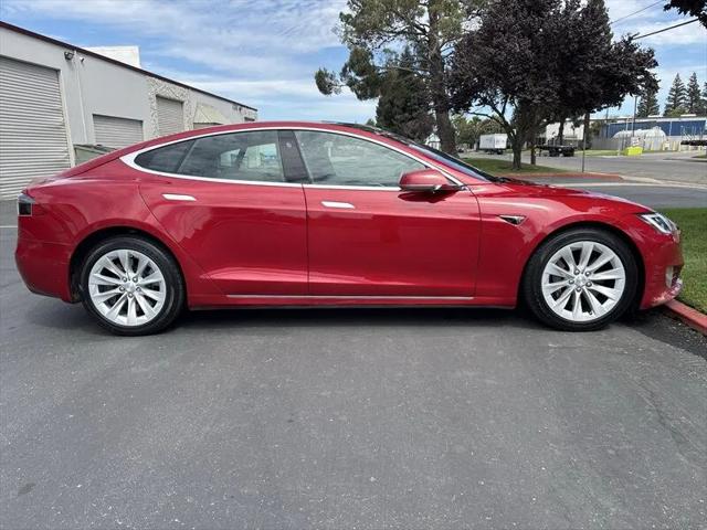 2018 Tesla Model S 75D