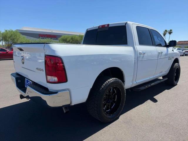 2017 Ram 1500 SLT Crew Cab 4x4 57 Box
