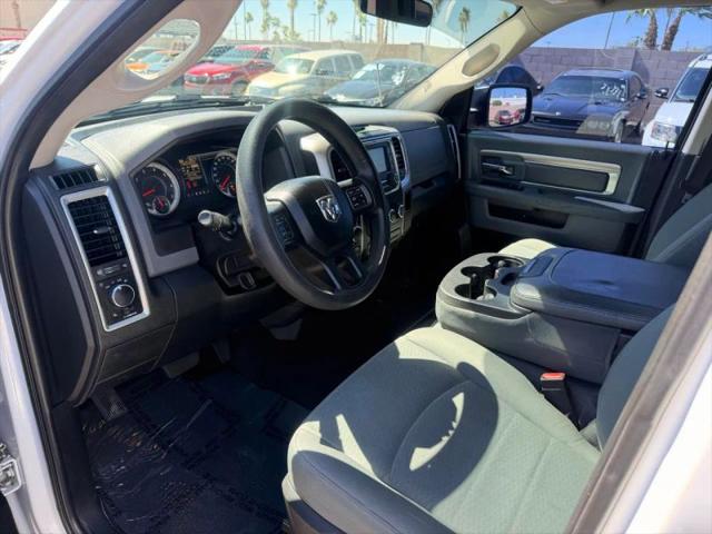 2017 Ram 1500 SLT Crew Cab 4x4 57 Box