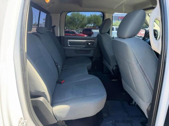 2017 Ram 1500 SLT Crew Cab 4x4 57 Box
