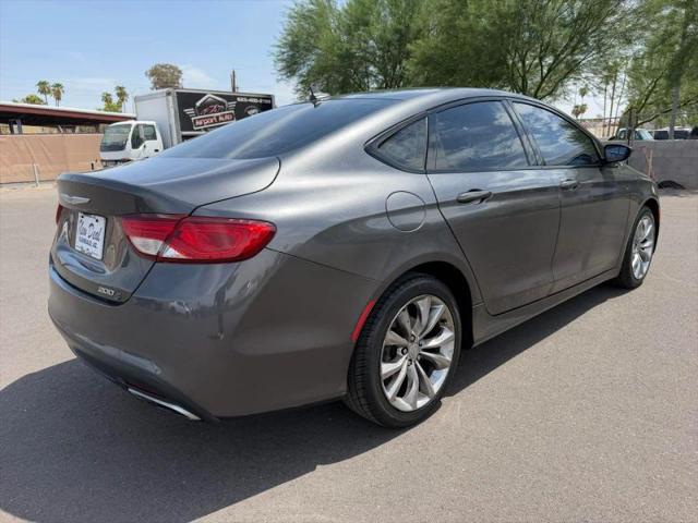 2015 Chrysler 200 S