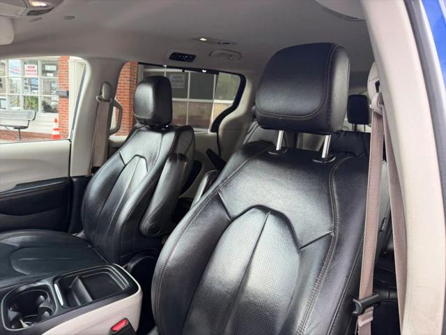 2020 Chrysler Pacifica Touring L