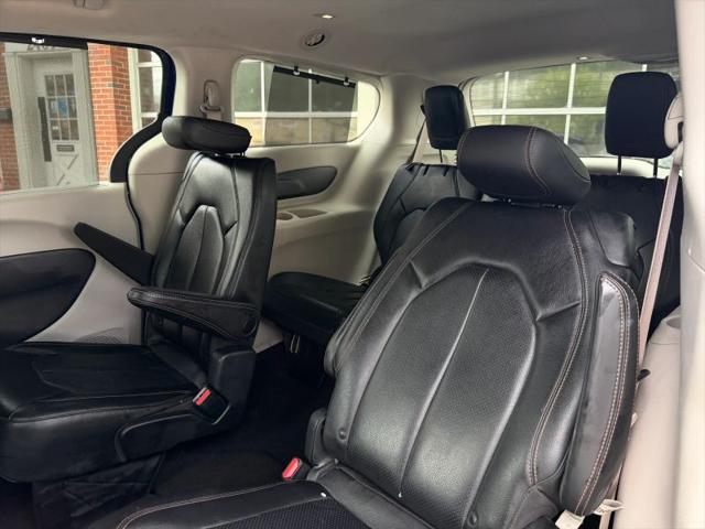 2020 Chrysler Pacifica Touring L