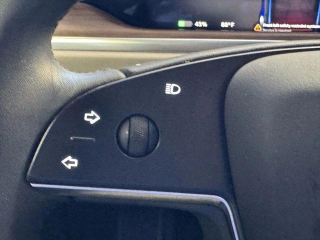 2025 Tesla Model S Rear-Wheel Drive