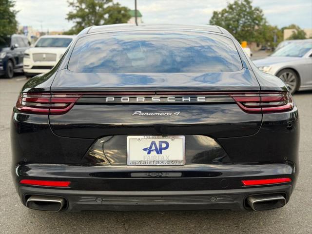 2018 Porsche Panamera 4