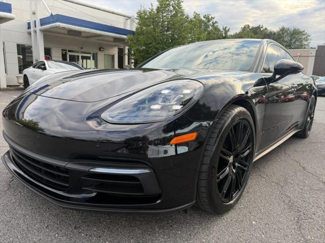 2018 Porsche Panamera 4